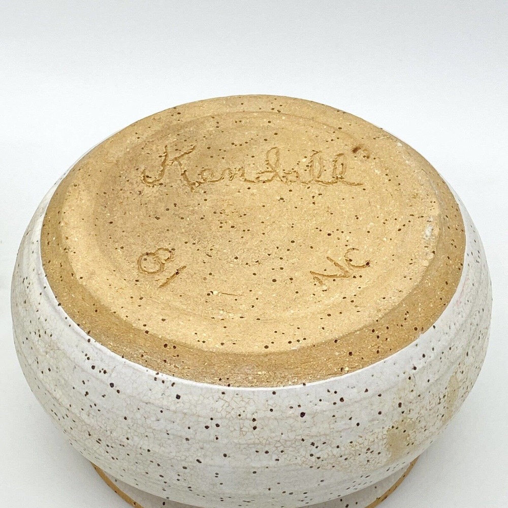 Vintage Art Pottery Bear Honey Pot Bowl Jar Lid Dipper Signed BK Betty Kendall - Picture 16 of 16